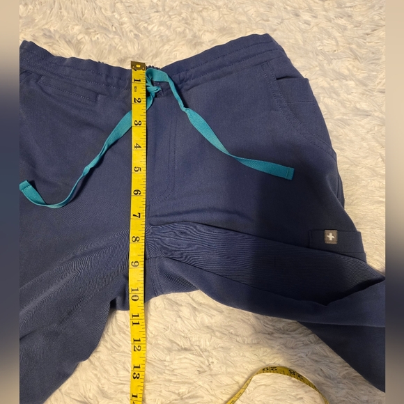 Figs Technical Collection Pants Women's Size XS Color Blue - Picture 6 of 9